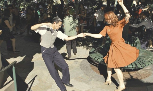 Free Swing Dance Lessons (Beginners Welcome!)