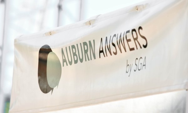 SGA: Auburn Answers Tabling