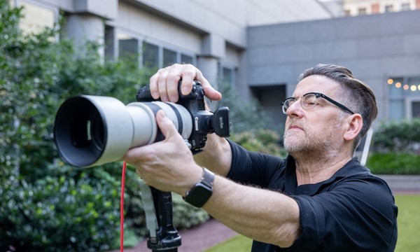 The Common Read: Large Format Camera Demonstration with Phil Kramer: Photography & Cinematography