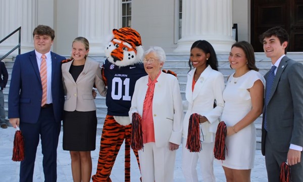 College Colors Day