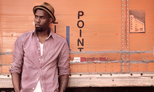 Tunes at Noon featuring Levi Stephens
