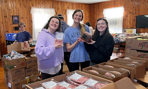Food Pantry with Auburn Wesley!