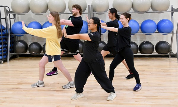 K-Pop Koreo - OwlFit Group Fitness